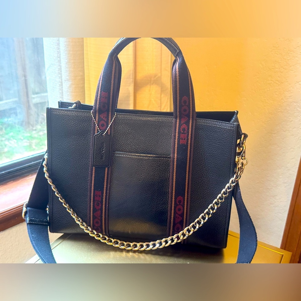 Coach Outlet Smith Tote in Black